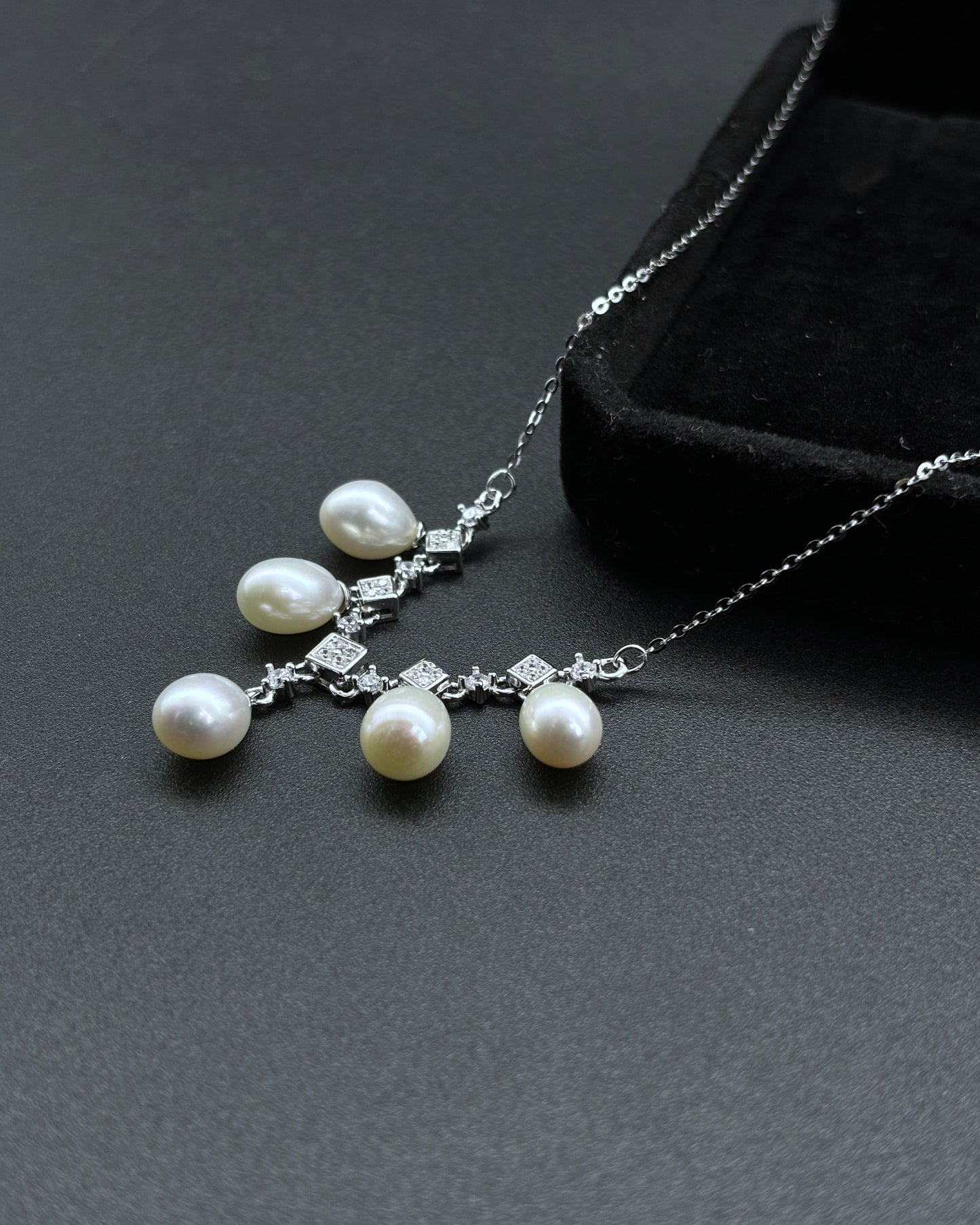 Smart tassel pearl necklace