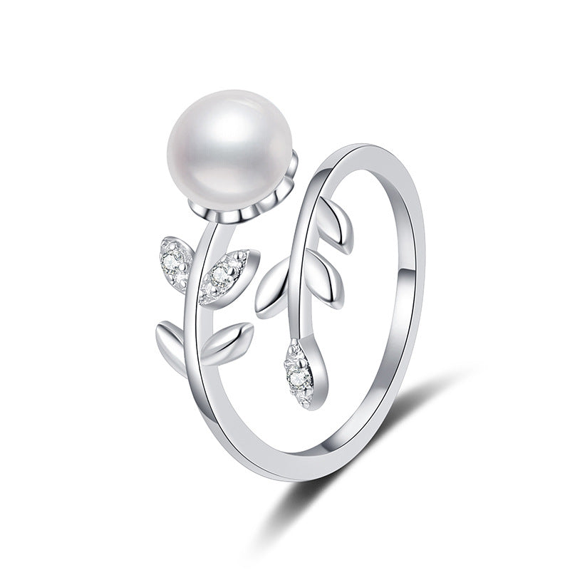 Flower Design Pearl Ring