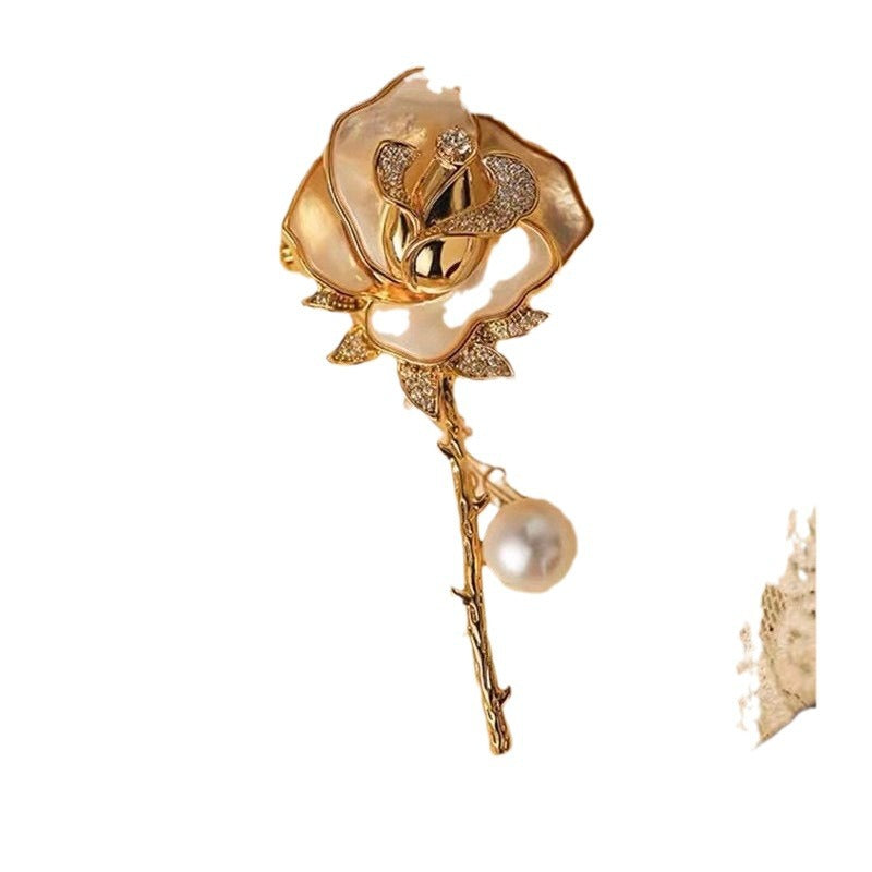 Natural Pearl Rose Niche Luxury Brooch