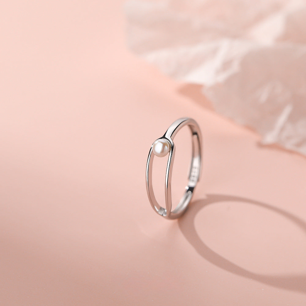 Geometric design pearl ring