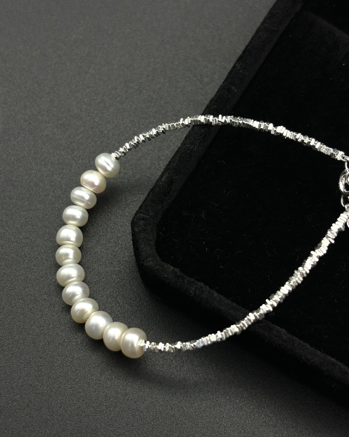 Natural Pearl Design Silver Bracelet