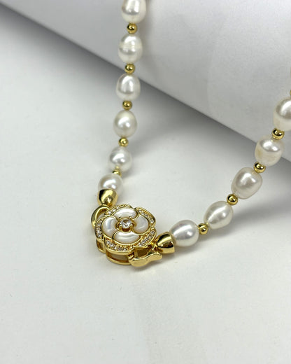 Natural Freshwater Pearl Necklace Vintage Clavicle Chain