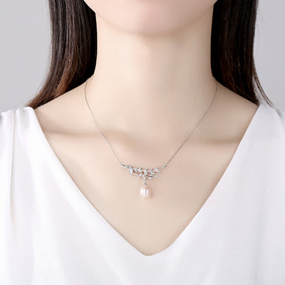 Leaf Design Freshwater Pearl Pendant