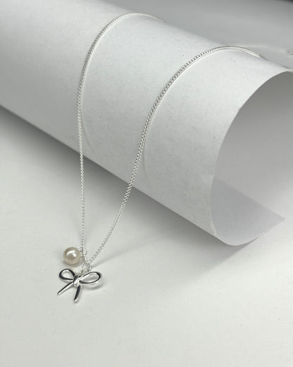 Bow Sweet Gentle Collarbone Chain Pearl