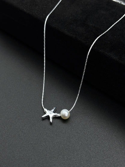 Starfish design pearl necklace