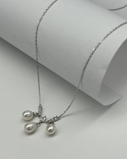 Natural pearl smart fringed pendant