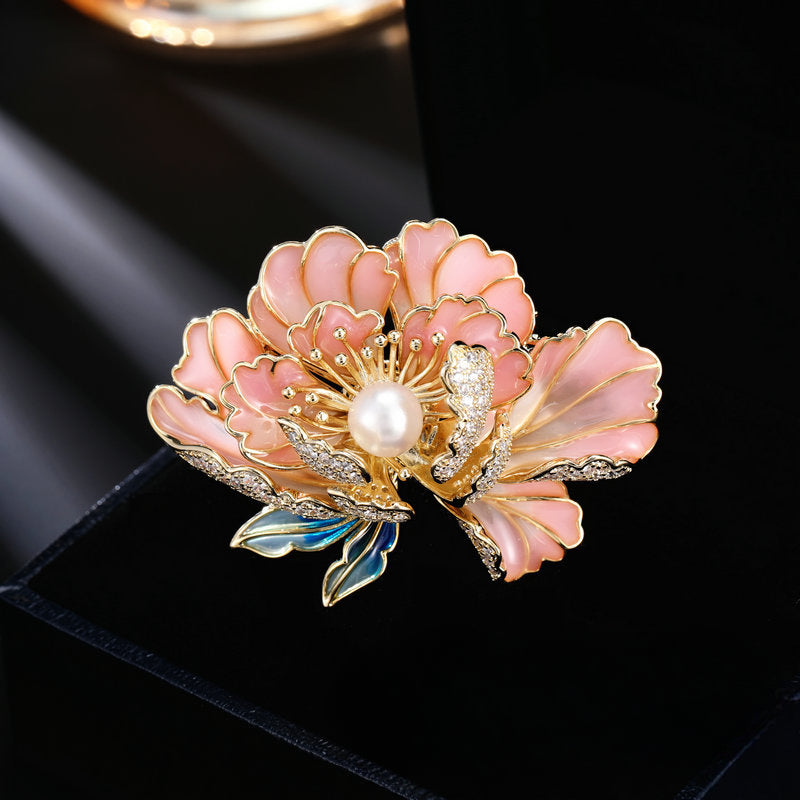 Elegant temperament Peony pearl brooch