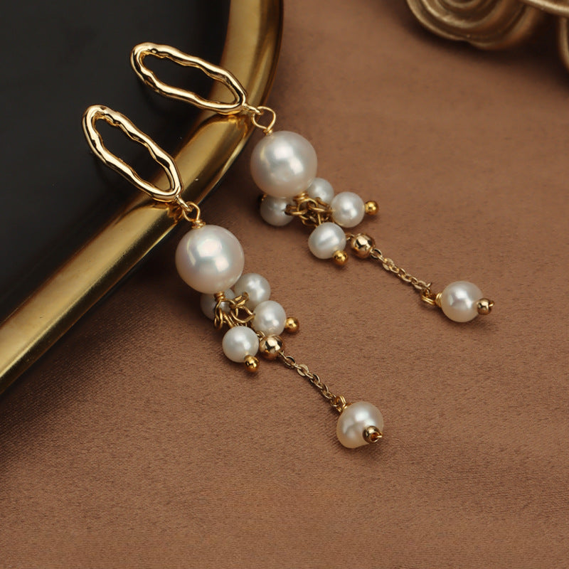 Tassel flower cluster design pearl earrings
