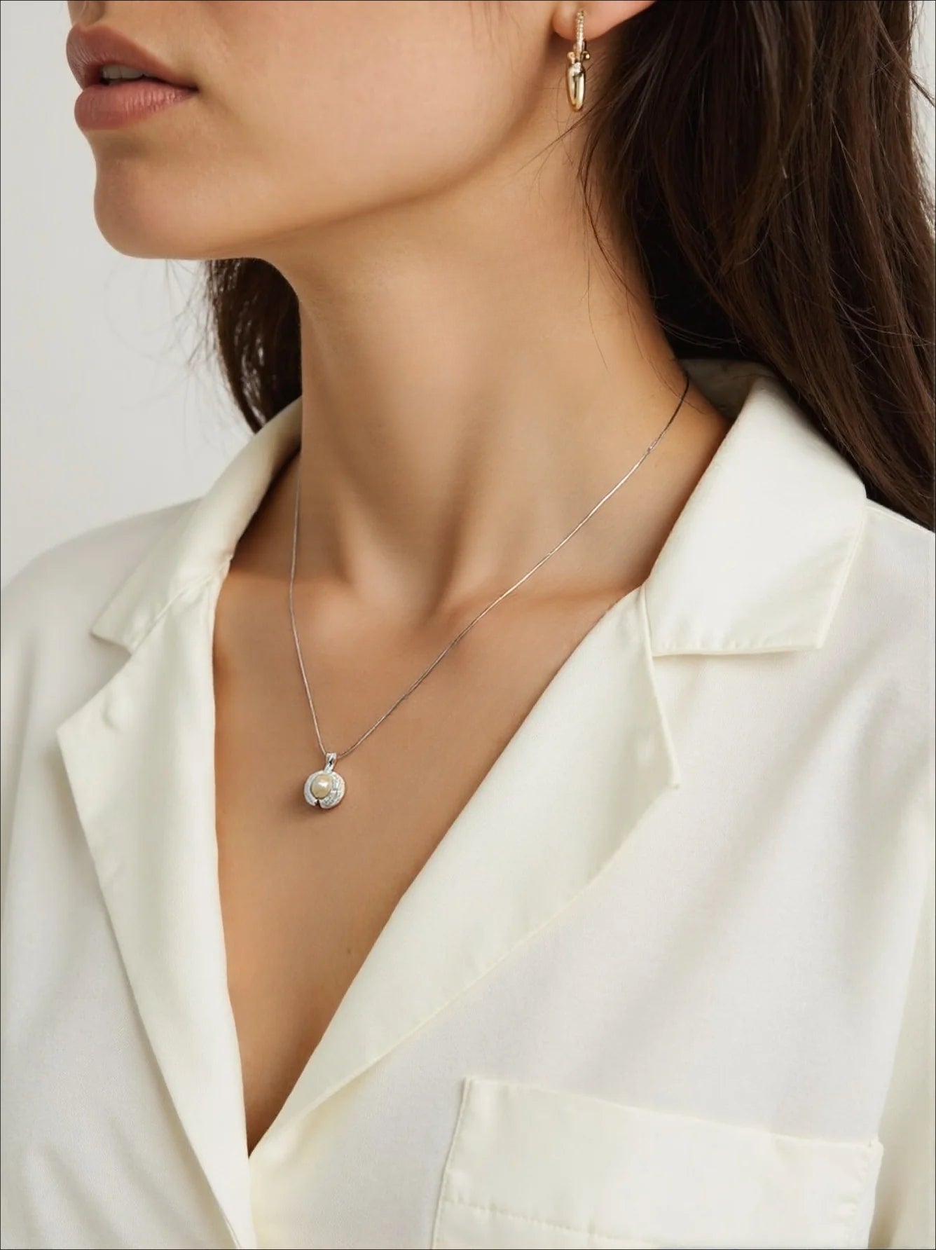 Natural pearl matte gentle wind necklace