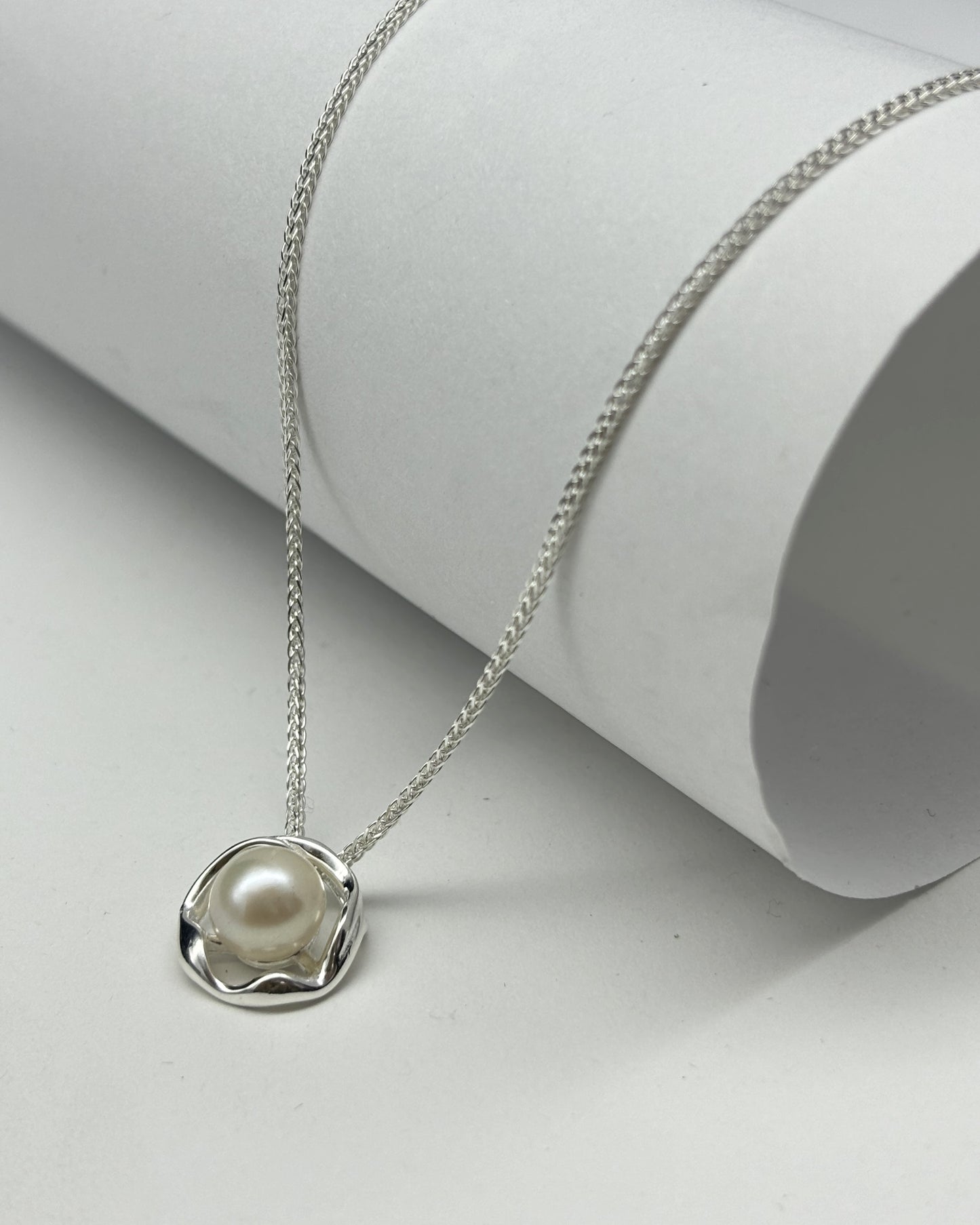 Möbius Ring Pearl Pendant