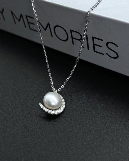 Moon Muse Pearl Pendant