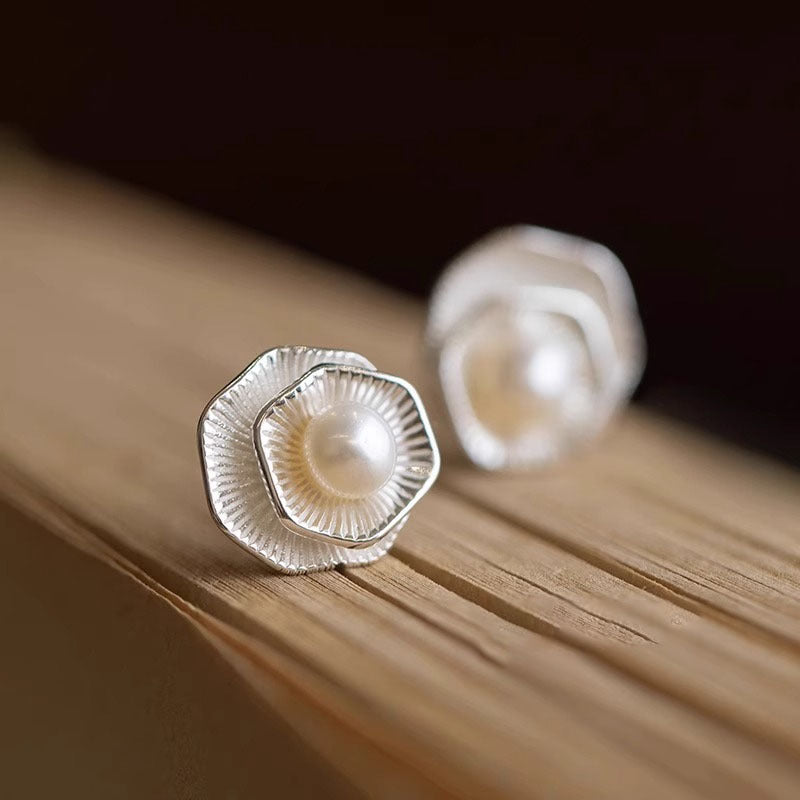 Double lotus design pearl stud earrings