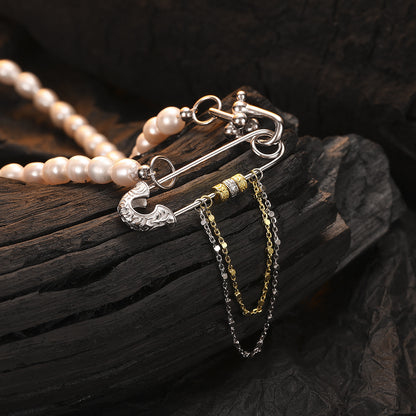 Pattern horseshoe buckle back pin pearl necklace