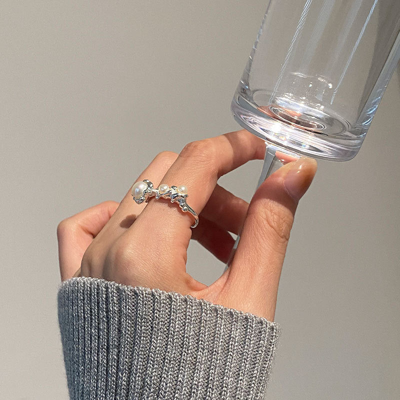 Irregular design pearl ring