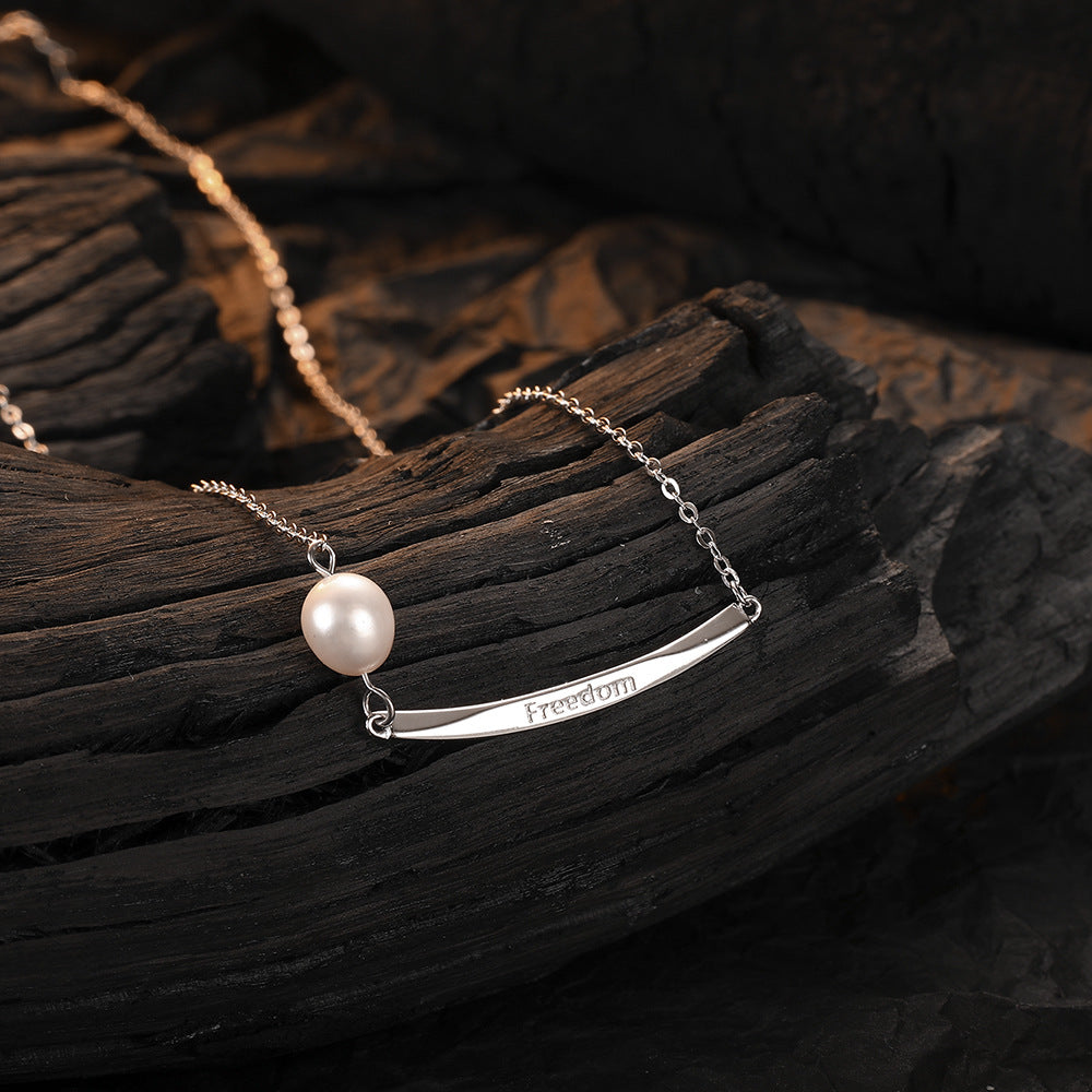 Natural pearl necklace, simple temperament, light luxury collarbone chain