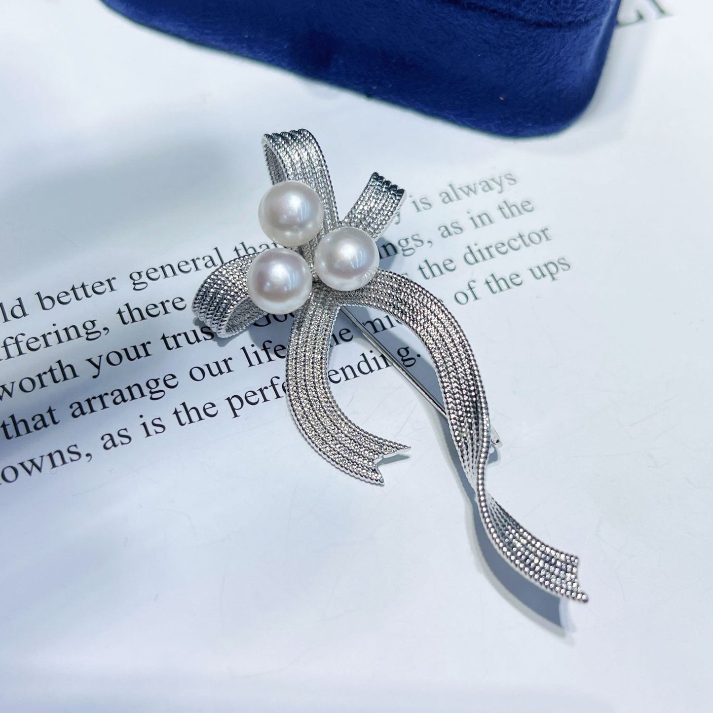 Natural Pearl Ribbon Bow Brooch