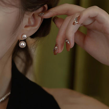 Big and small bead combination pearl earrings