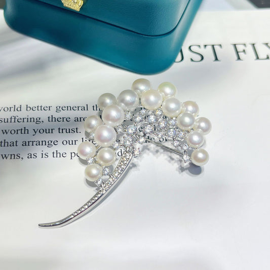 Dandelion Multi-Bead Natural Pearl Design Brooch