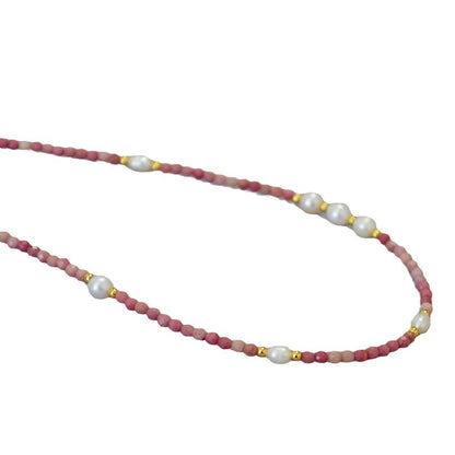Small pearl sweet design beaded necklace