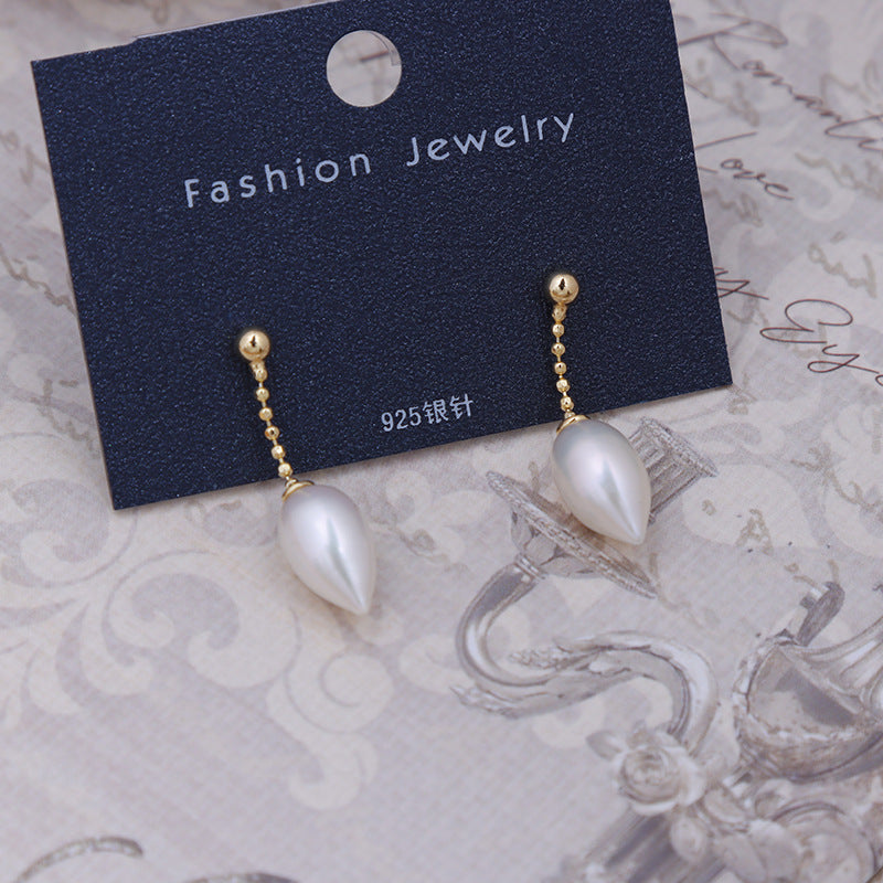 Tears Beauty Design Pearl Earrings