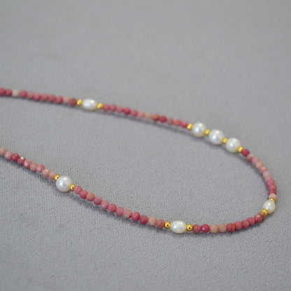 Small pearl sweet design beaded necklace