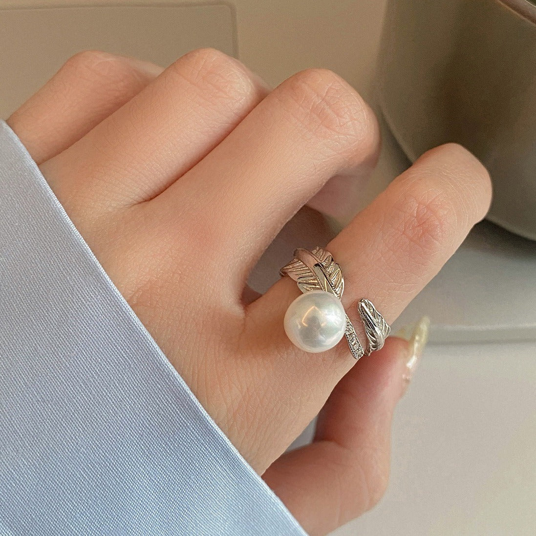 Feather Design Pearl Ring