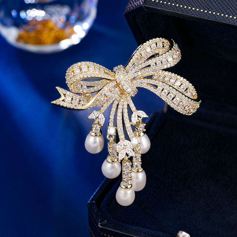 Natural Pearl Versatile Light Luxury Bow Brooch