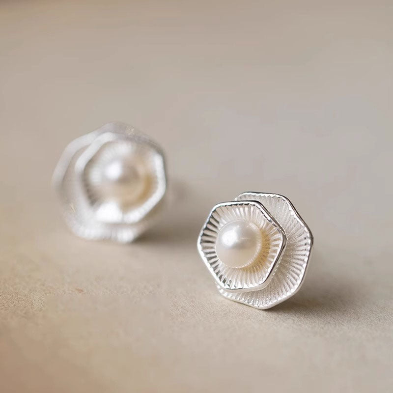 Double lotus design pearl stud earrings