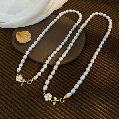 Exquisite Camellia Natural Pearl Necklace