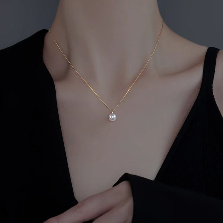Niche design light luxury high sense simple commute versatile collarbone chain