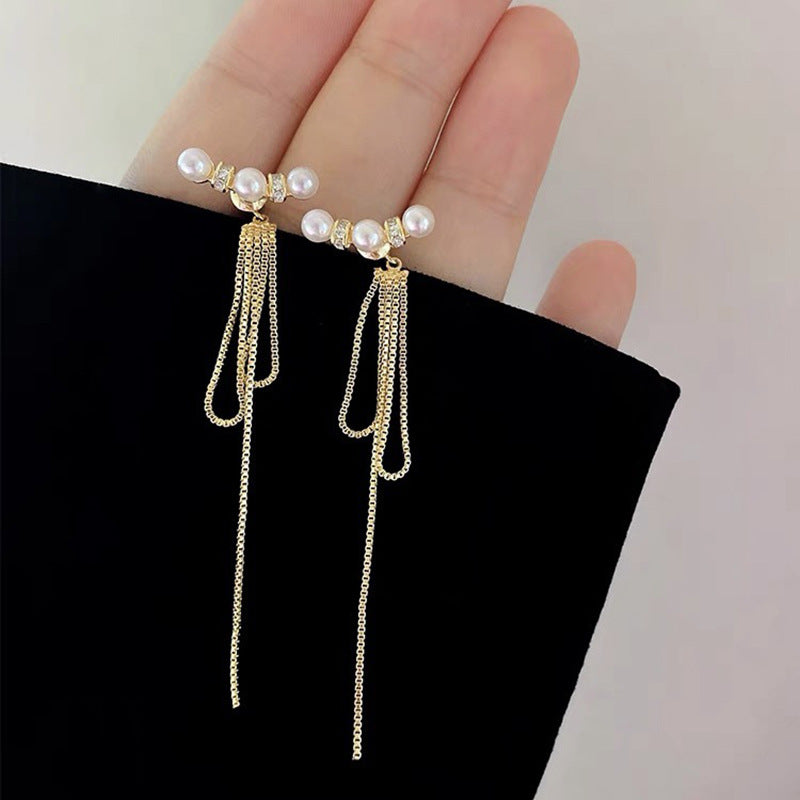 A pair of fringed freshwater pearl earrings.