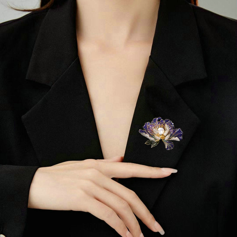 Elegant temperament Peony pearl brooch