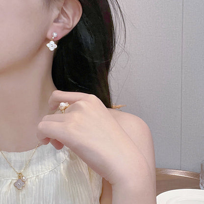 Natural Pearl Clover Design Set