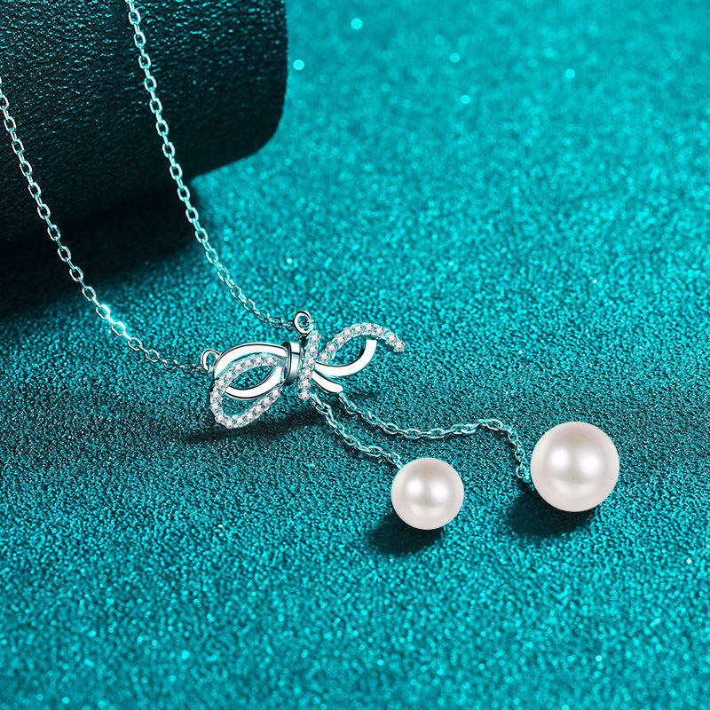 Sterling Silver Natural Freshwater Pearl Bow Light Luxury Necklace