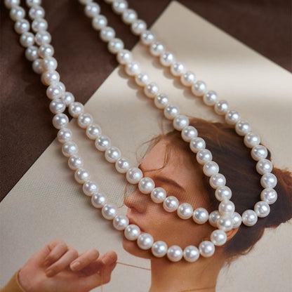 Bow pearl necklace