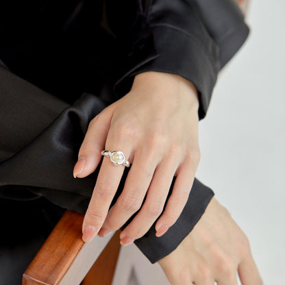 French Lady Irregular Round Pearl Ring
