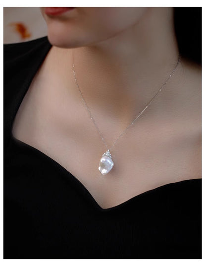 Natural Baroque Pearl Niche Light Luxury Silver Necklace