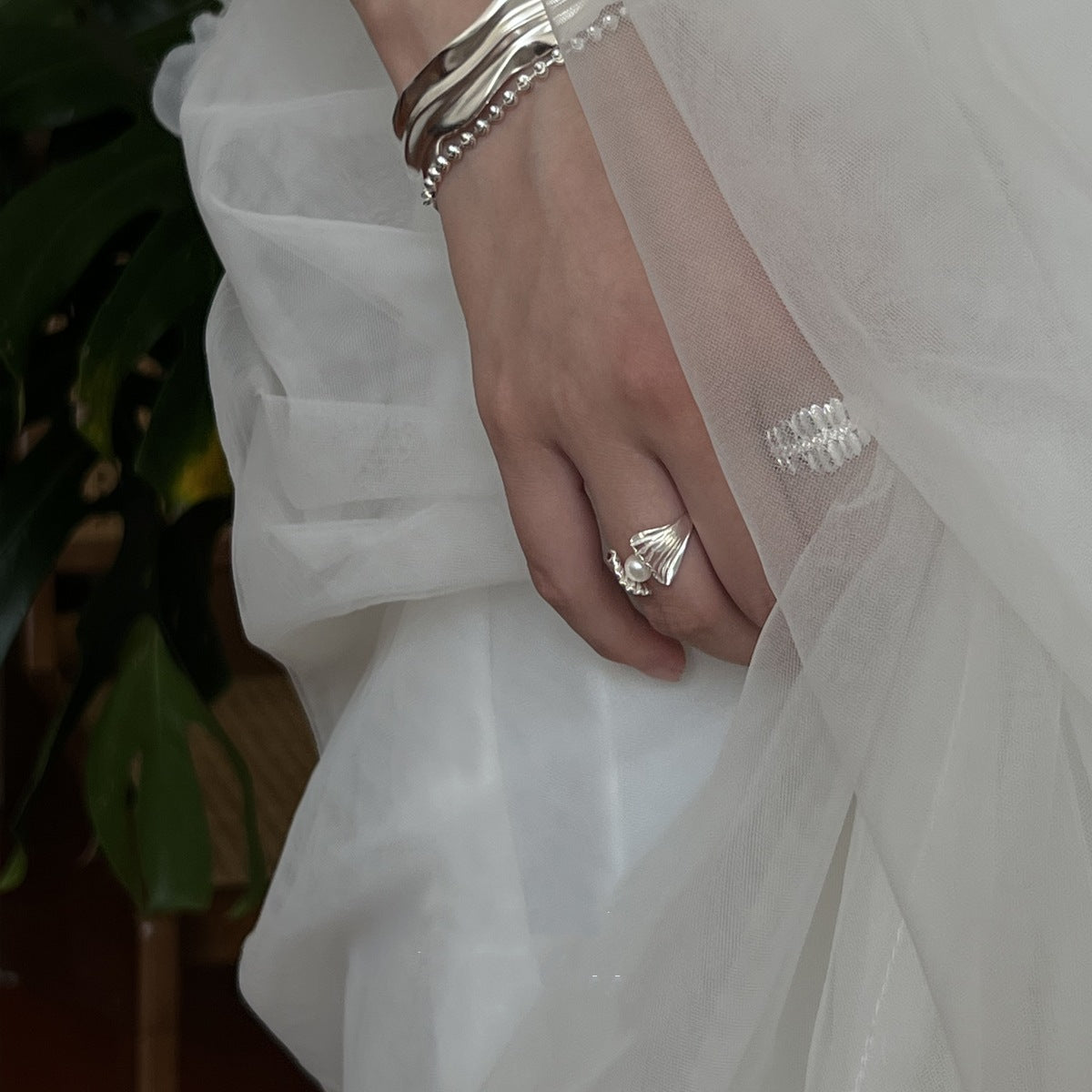 Beach Shell Tree Shadow Pearl Ring