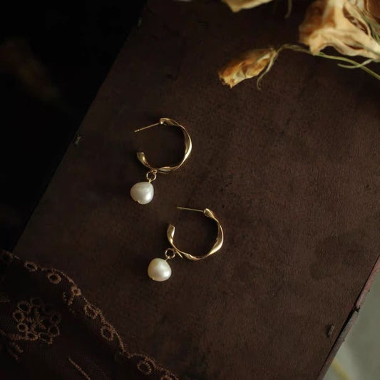 Big C Baroque Design Pearl Earrings