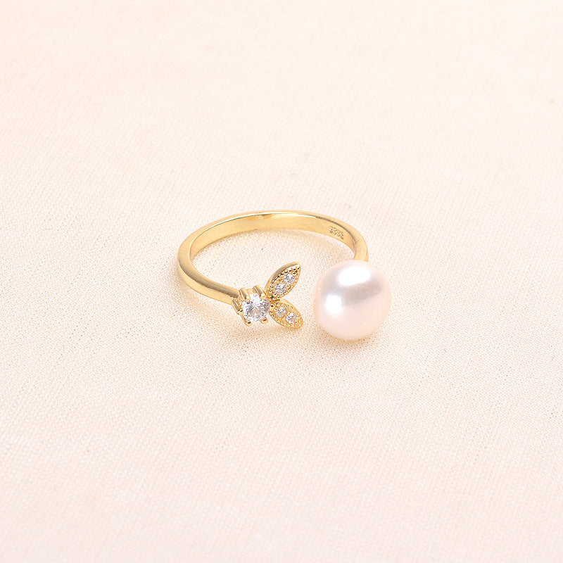Leaf inlaid design pearl ring