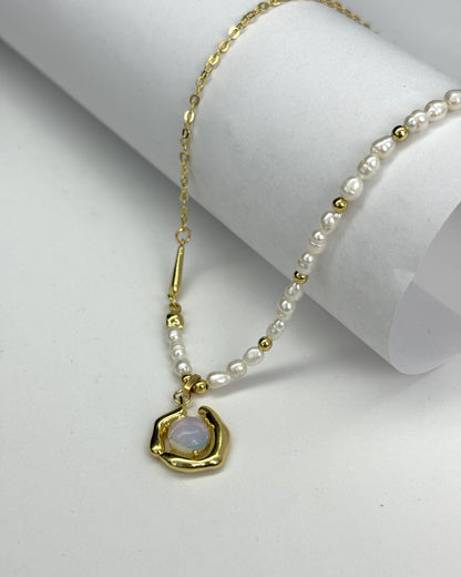 Vintage Moonstone Natural Pearl Necklace