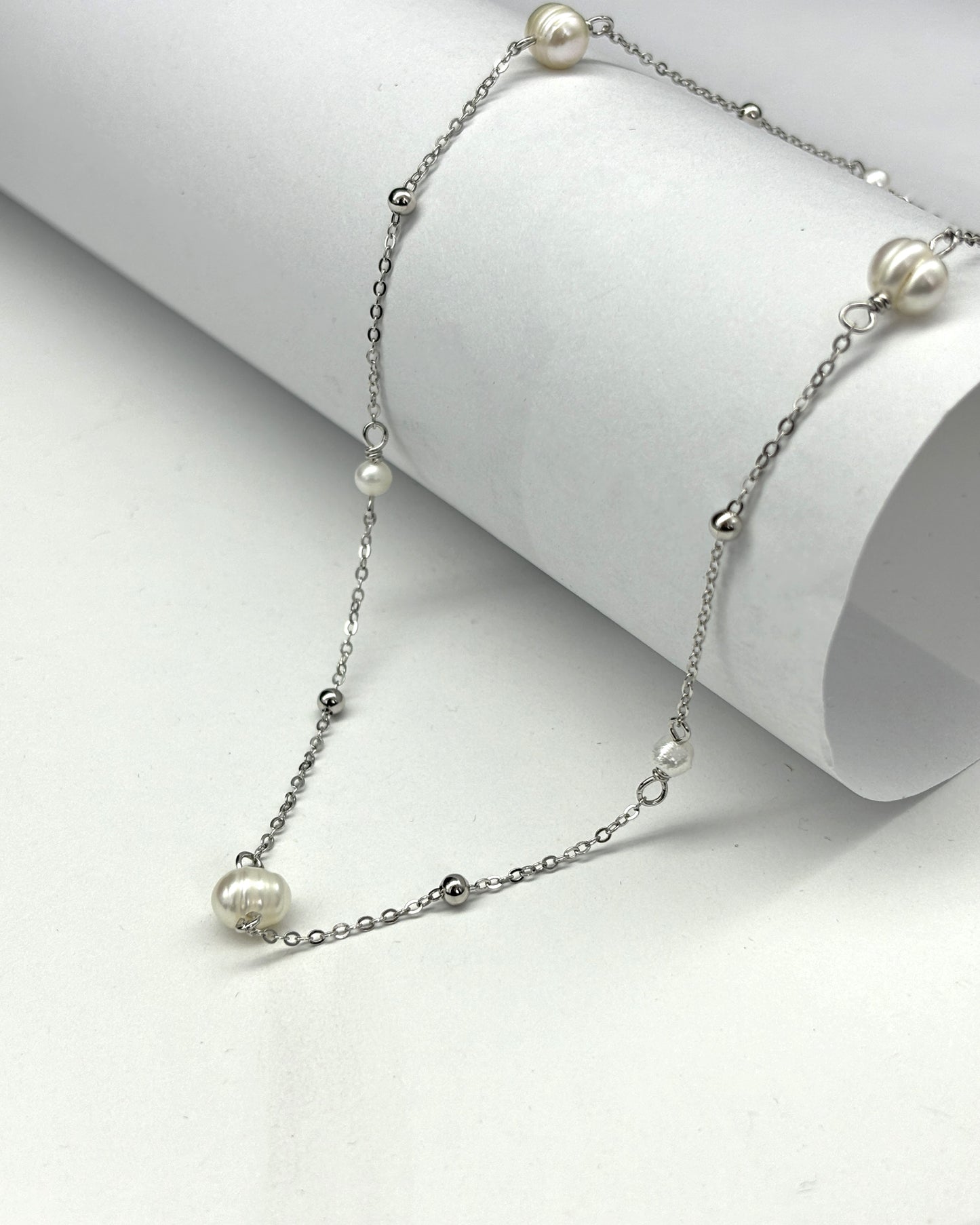 Sterling Silver Natural Freshwater Pearl Light Luxury Gypsy Necklace